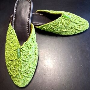 EUC Beaded Flats In Lime Green   Size 39 (8)